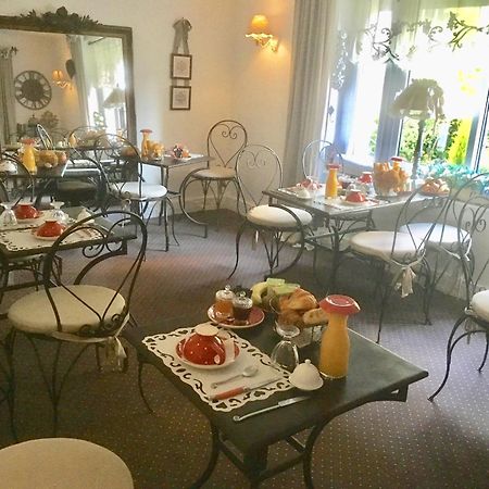 Hotel Boutique Saint-Louis Lisieux Ngoại thất bức ảnh
